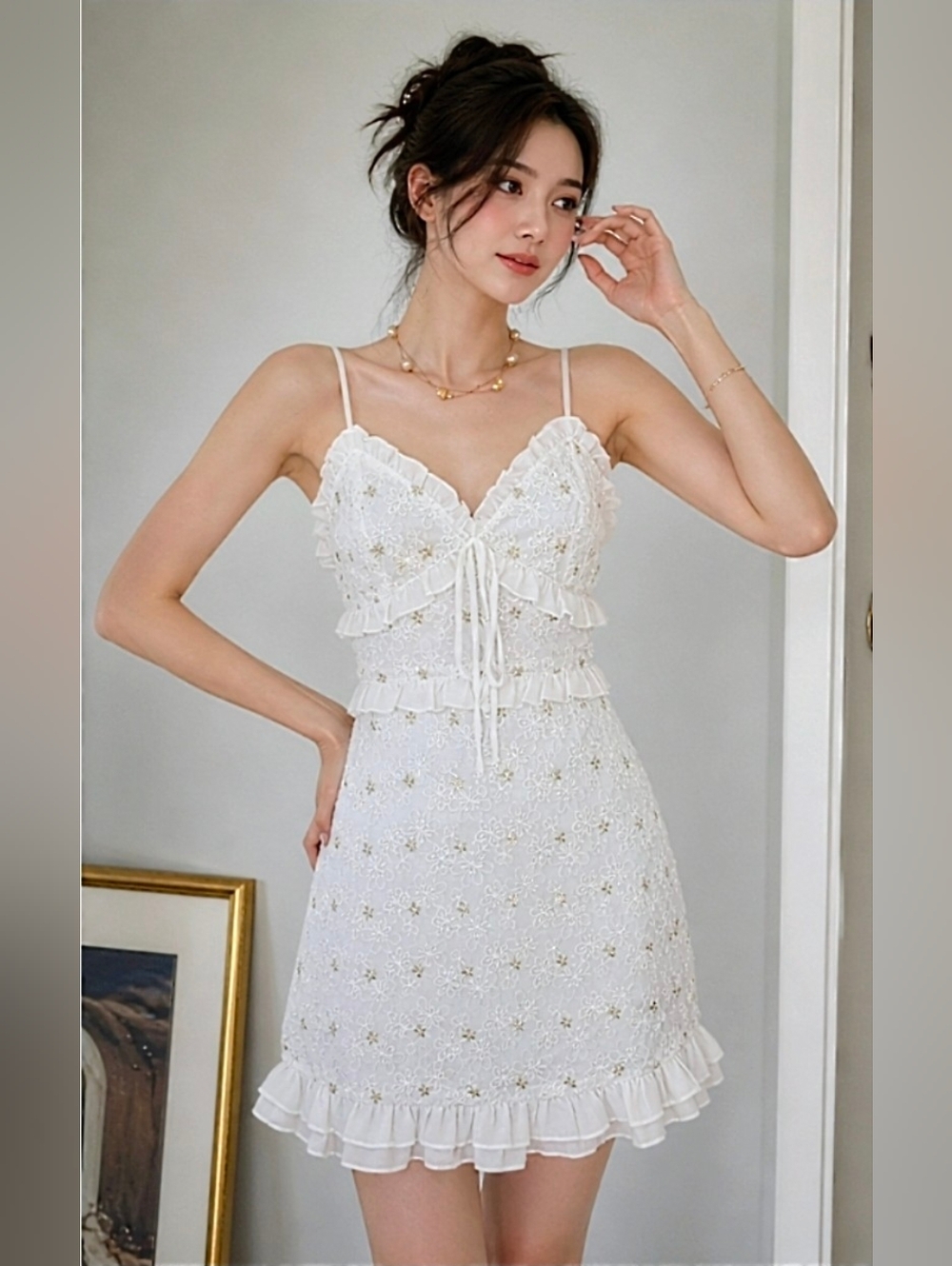 LE LIS Women’s White Floral Lace Ruffle Mini Dress With Open Back Dress Size S